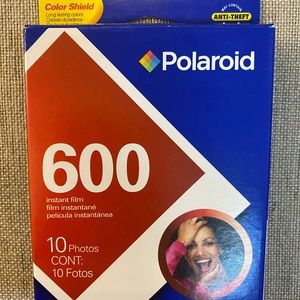 New! Sealed Polaroid 600 Vintage Instant Film